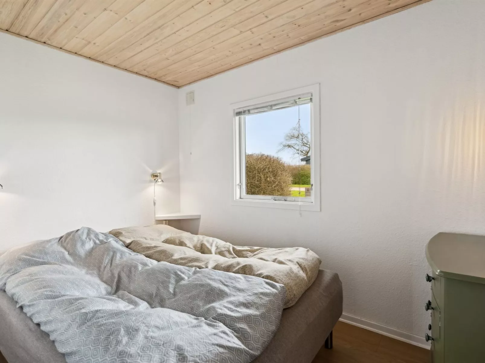 "Severine" - 650m from the sea-Inside