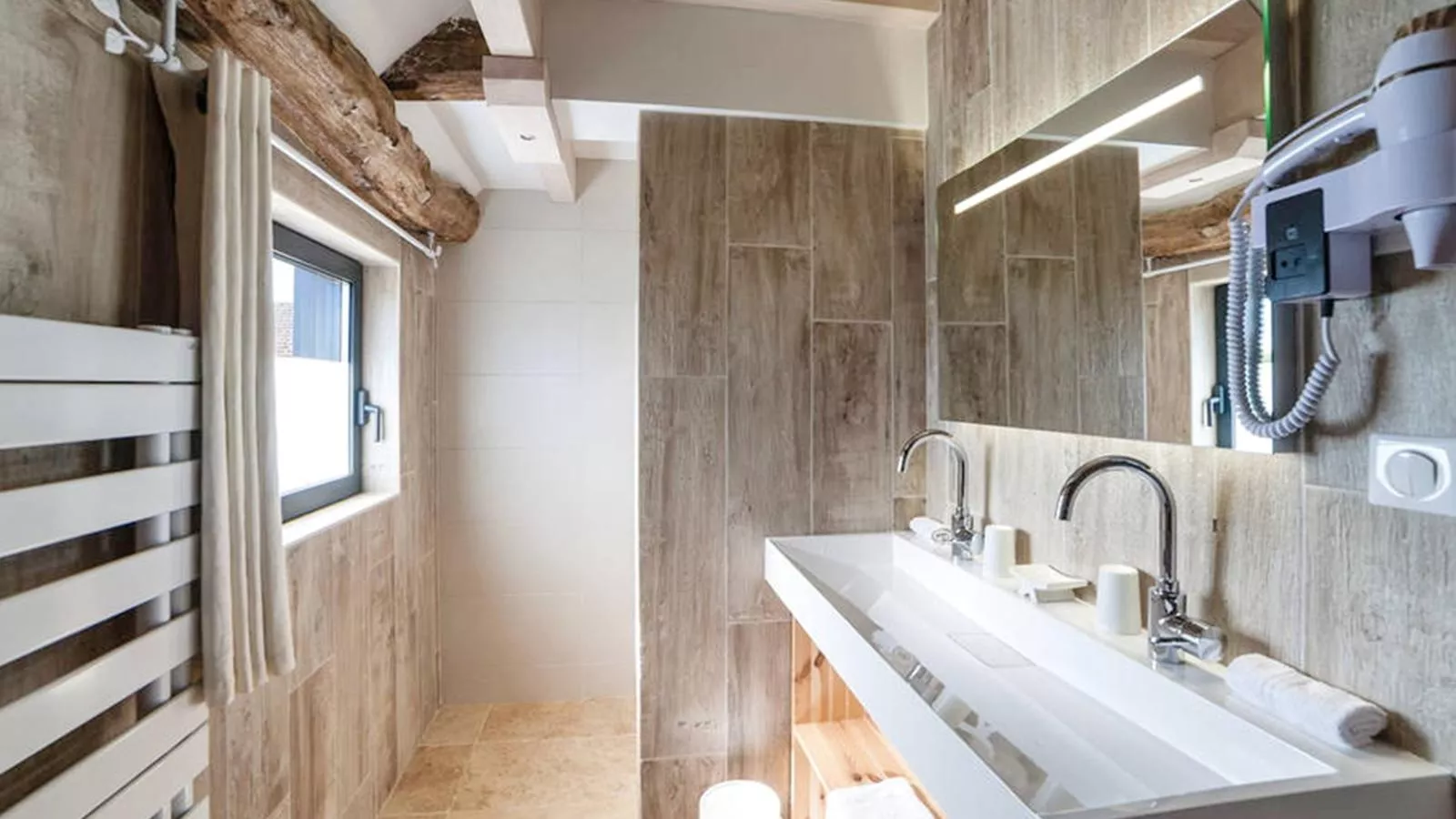 Gite de luxe-Bathroom
