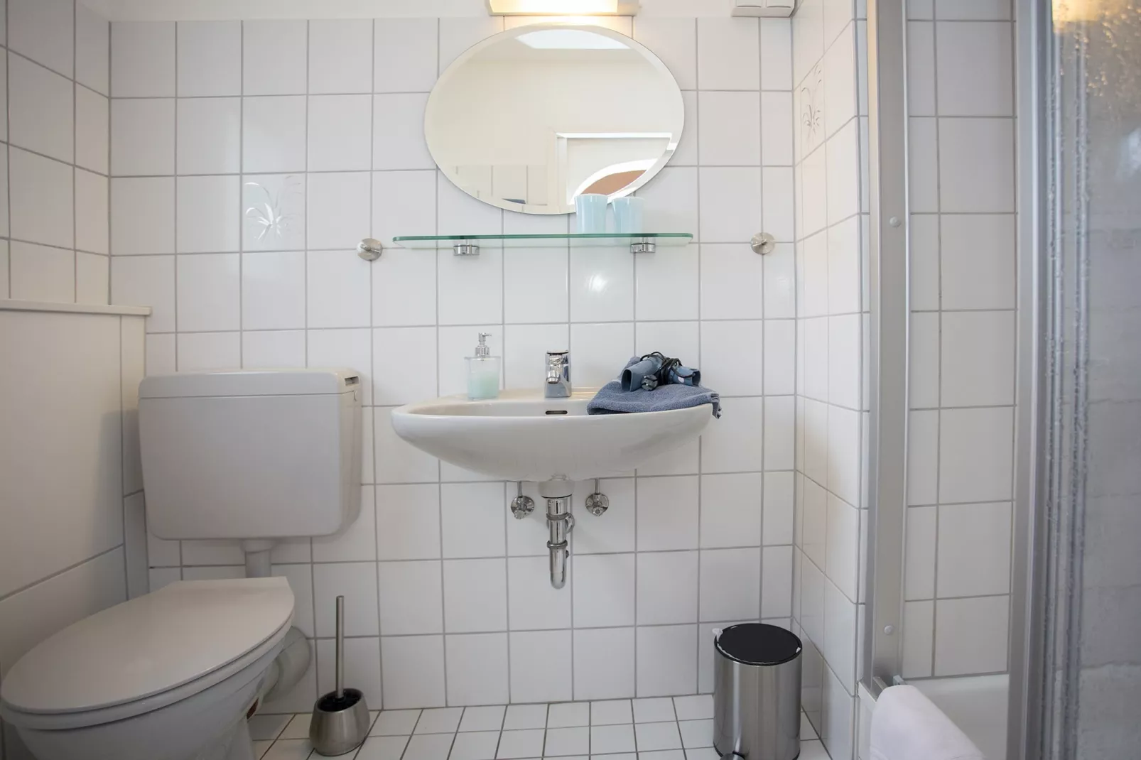 Am Südhang Wohnung 27-Bathroom