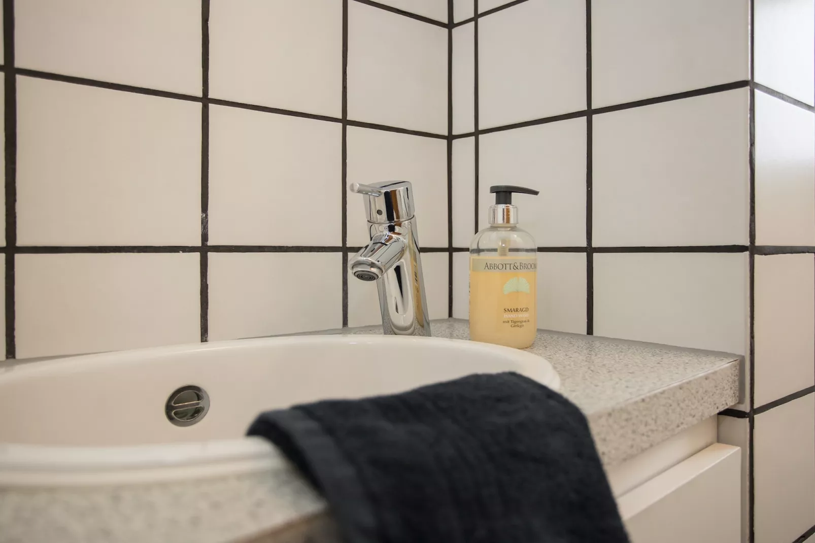 Am Südhang Wohnung 27-Bathroom