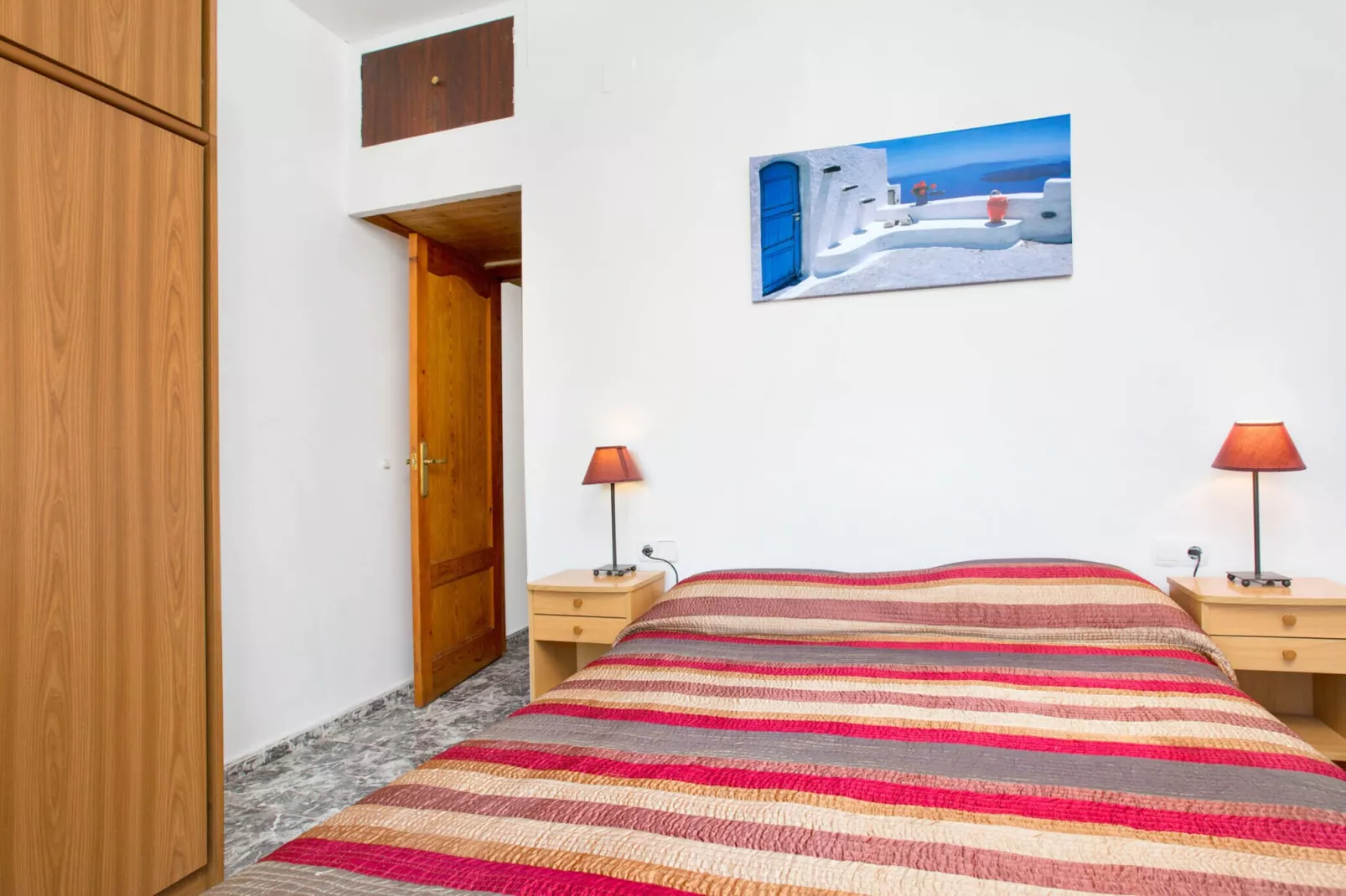 Alonso-Bedroom
