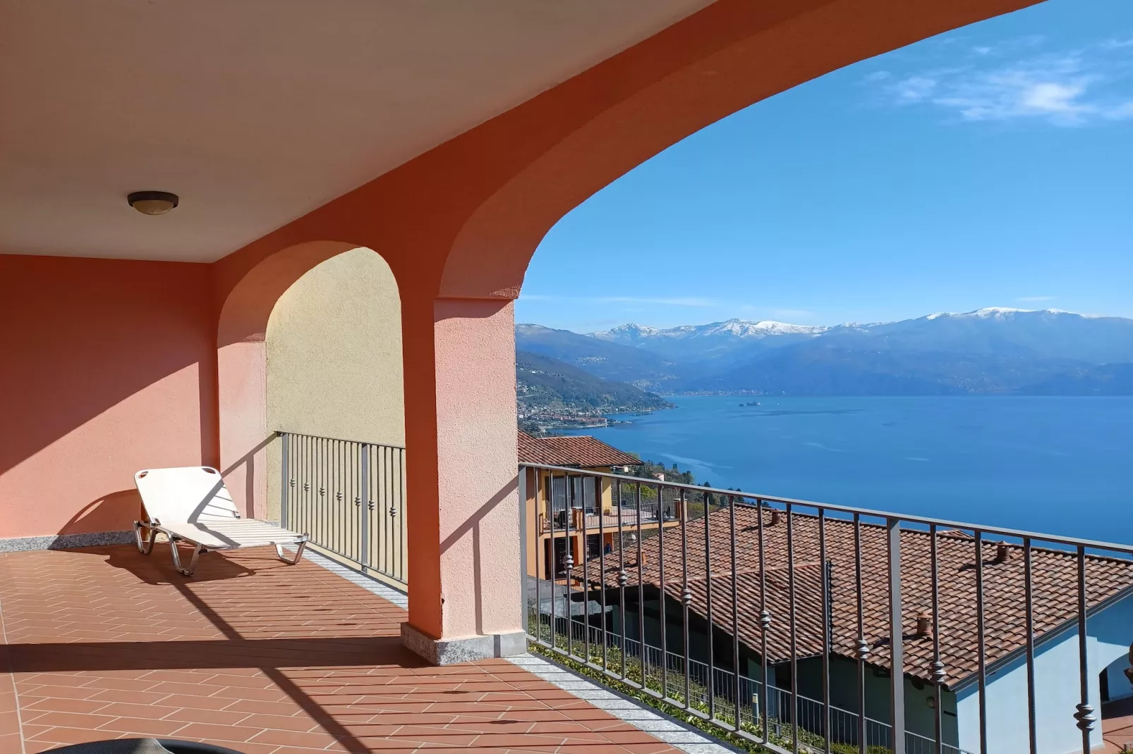 Vigneto E23-Terrassenbalkon