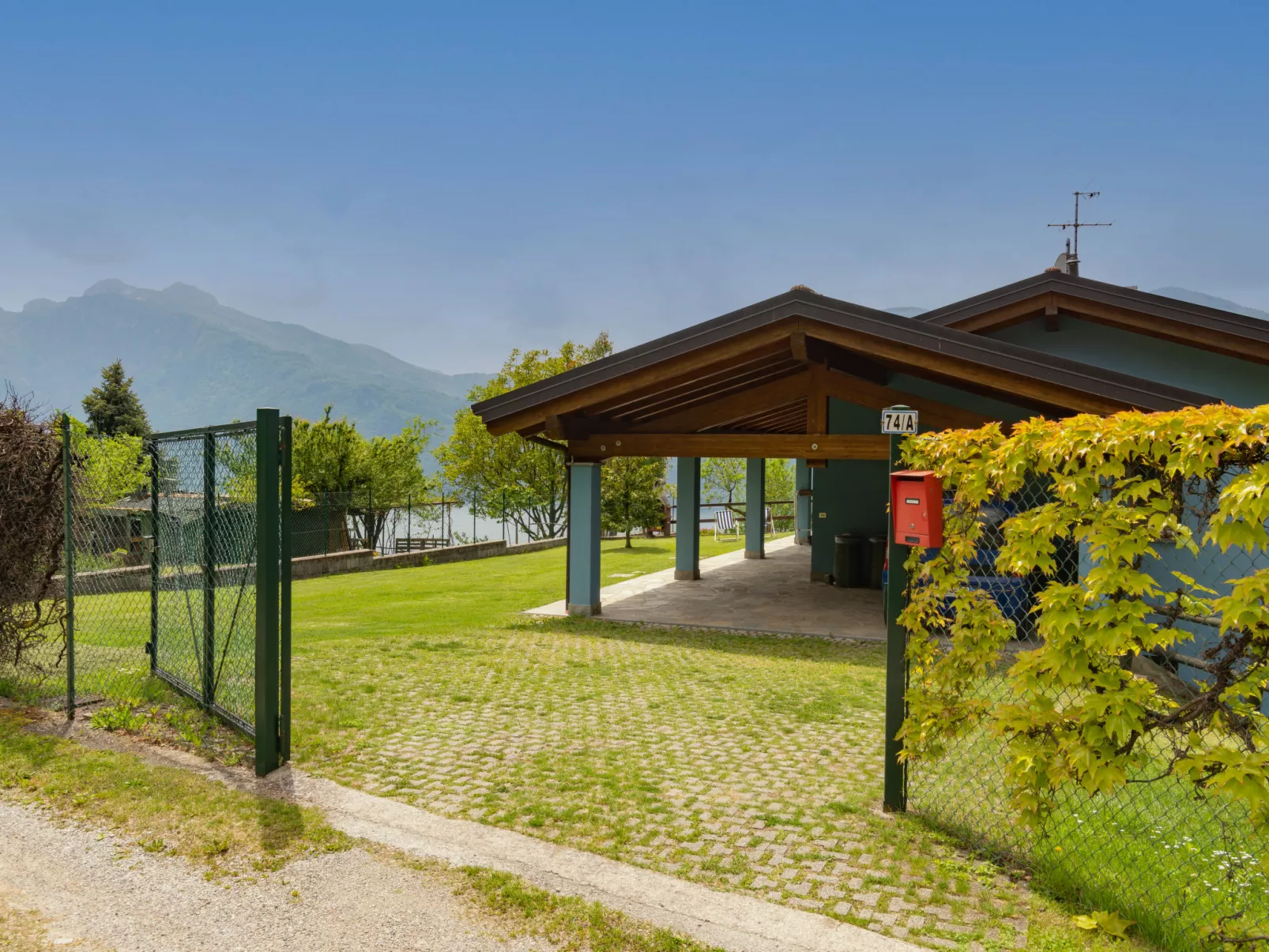 Il Giogo-Outside