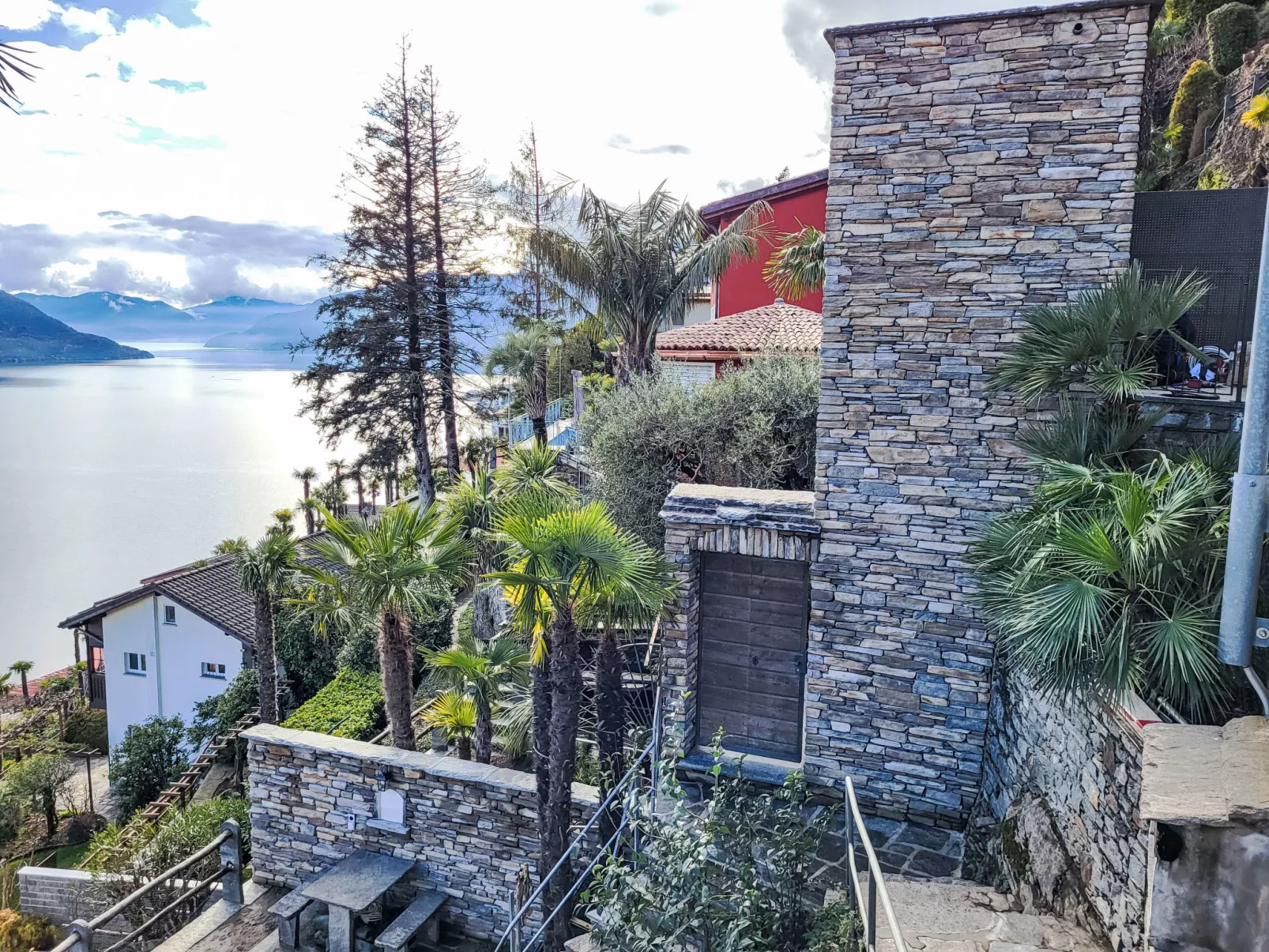 Cà dal Non-Outside