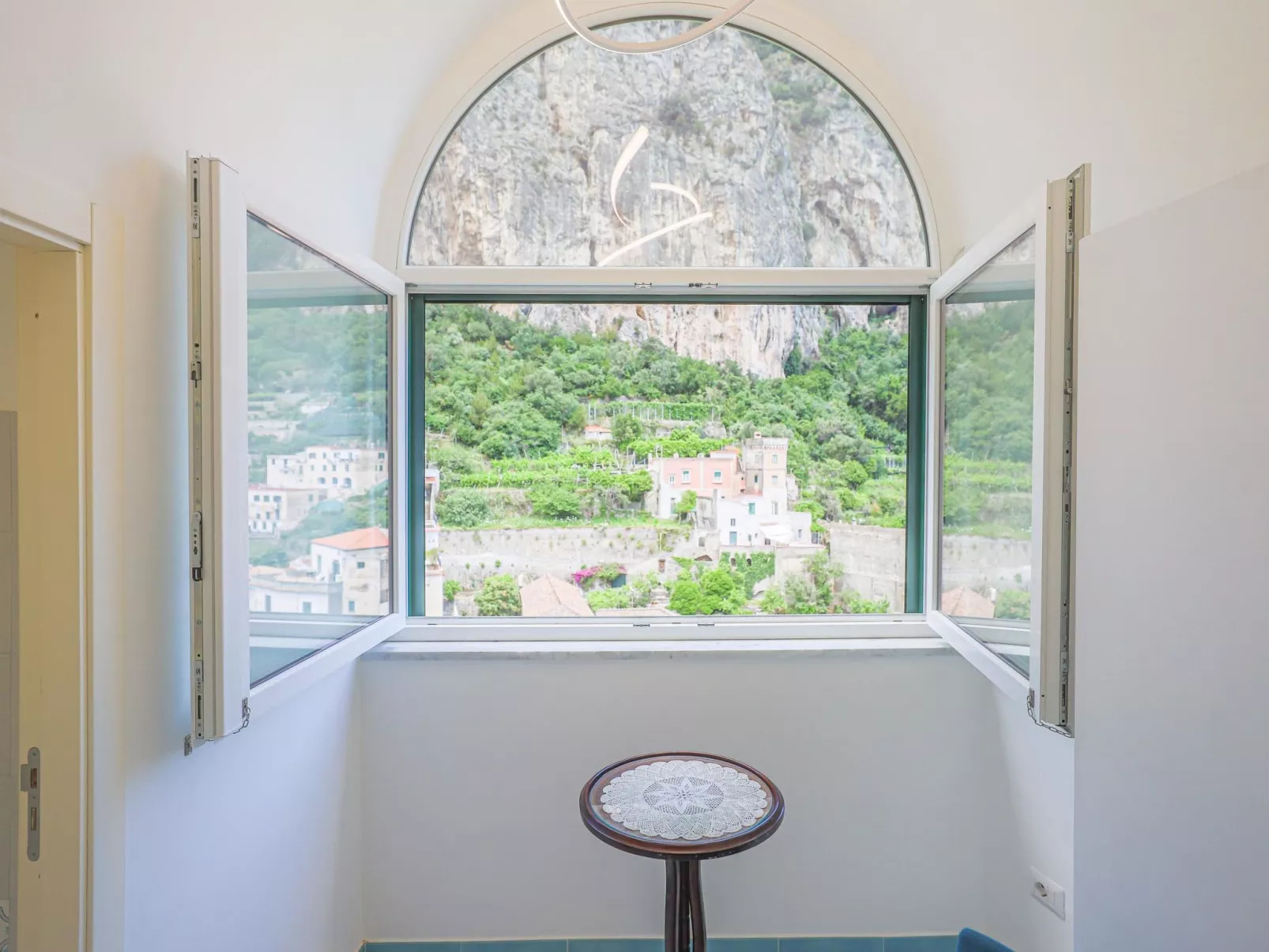Convento San Basilio-Inside