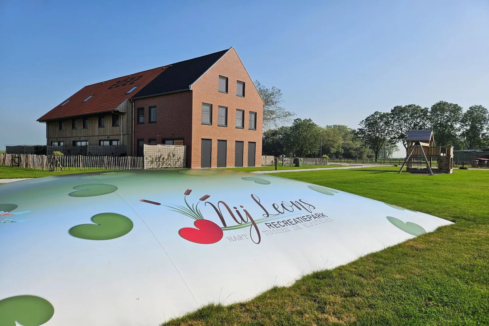 Friese Villa 1 in Leons-Facilities