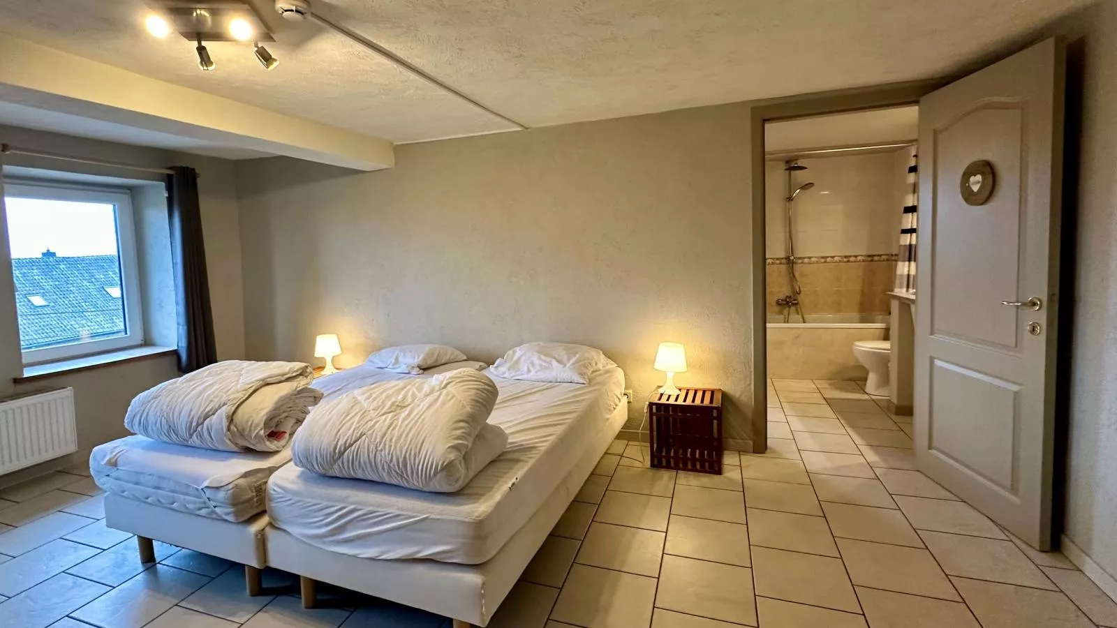 Tchénas-Bedroom
