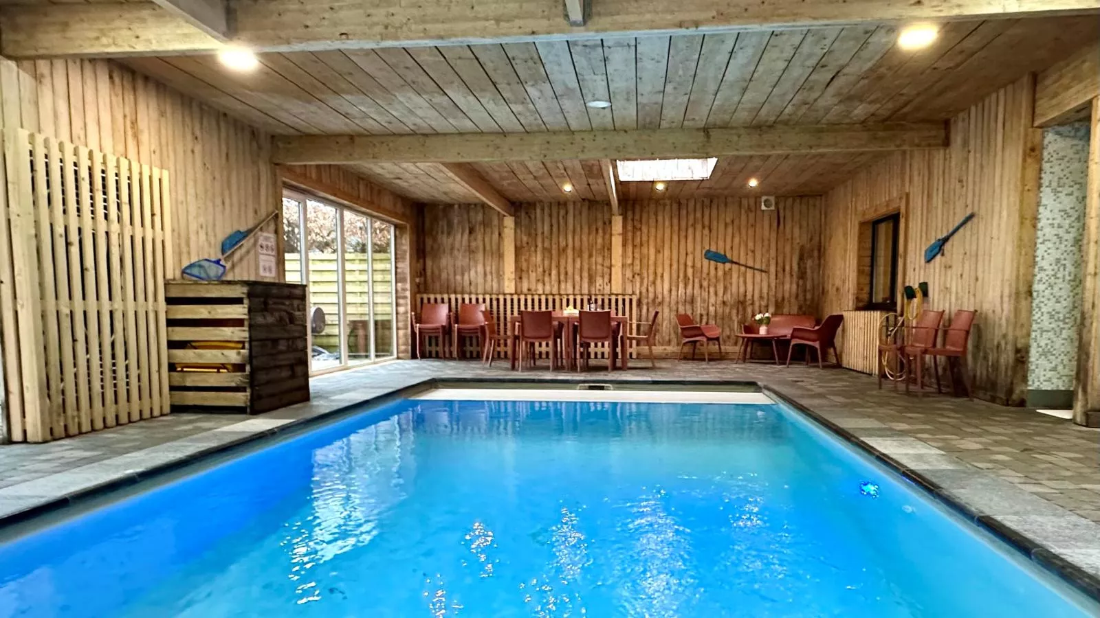 Tchénas-Pool