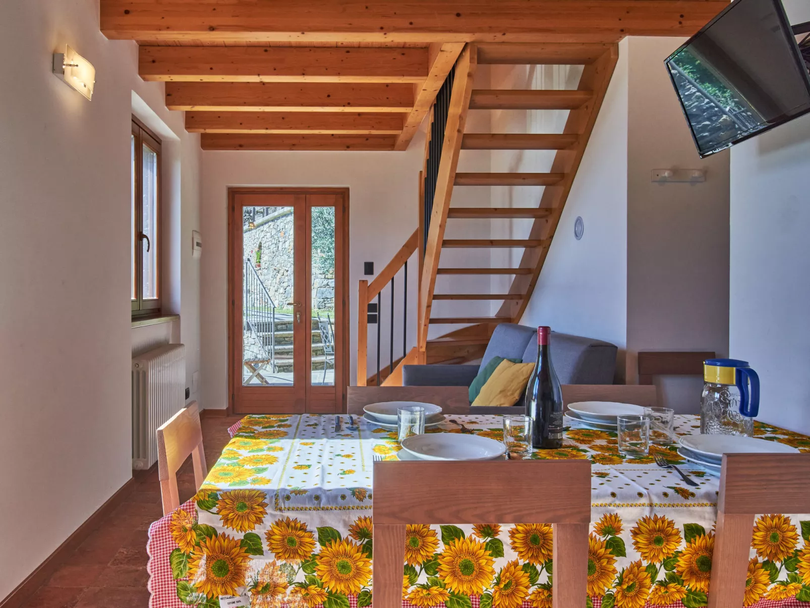 Residenza La Sassicaia-Inside