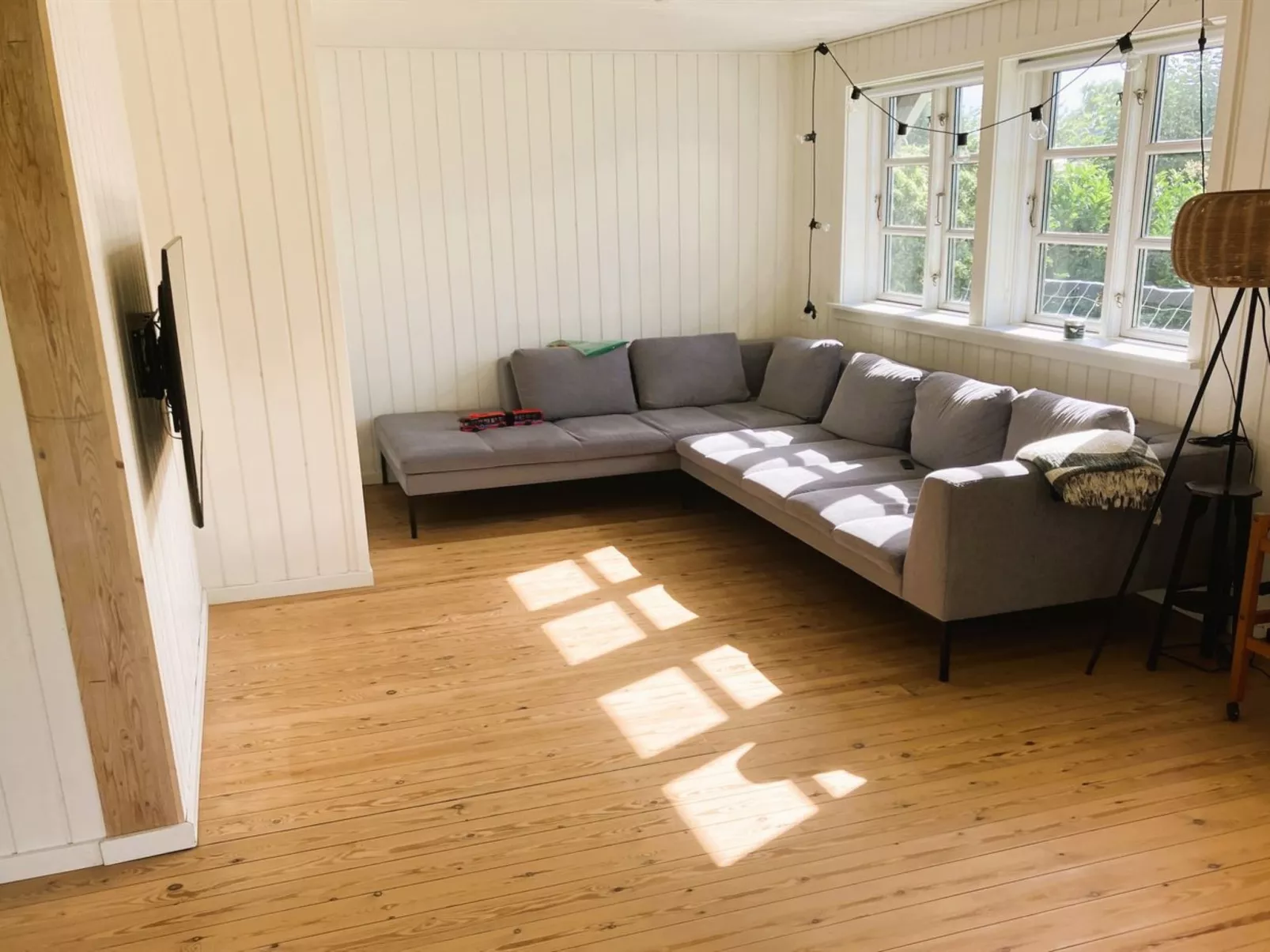 "Gravers" - 150m from the sea-Inside
