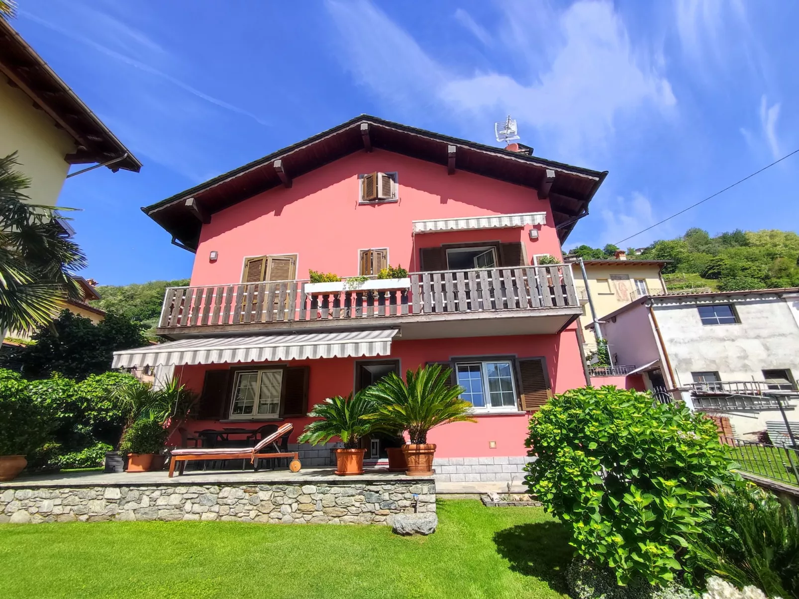 Casa Martina-Draußen