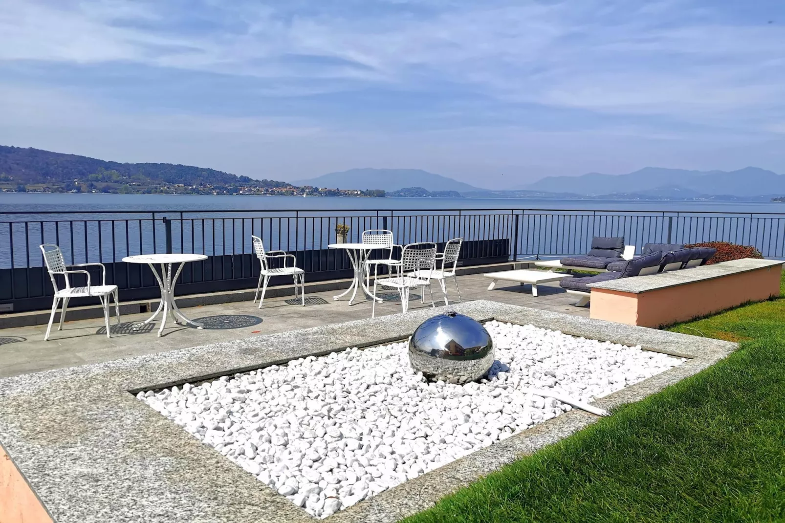 Residence Antico Verbano Meina-Trilo 6-Aussicht Sommer