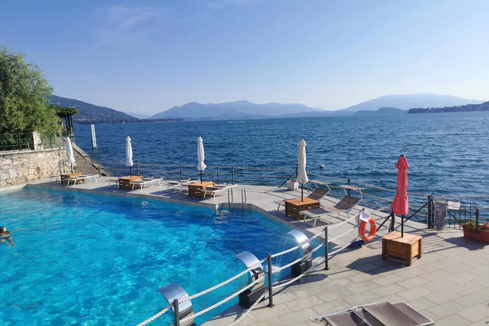 Residence Antico Verbano Meina-Trilo 6-Schwimmbad