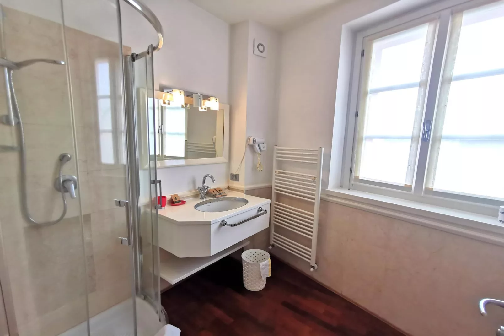 Residence Antico Verbano Meina-Trilo 6-Badezimmer