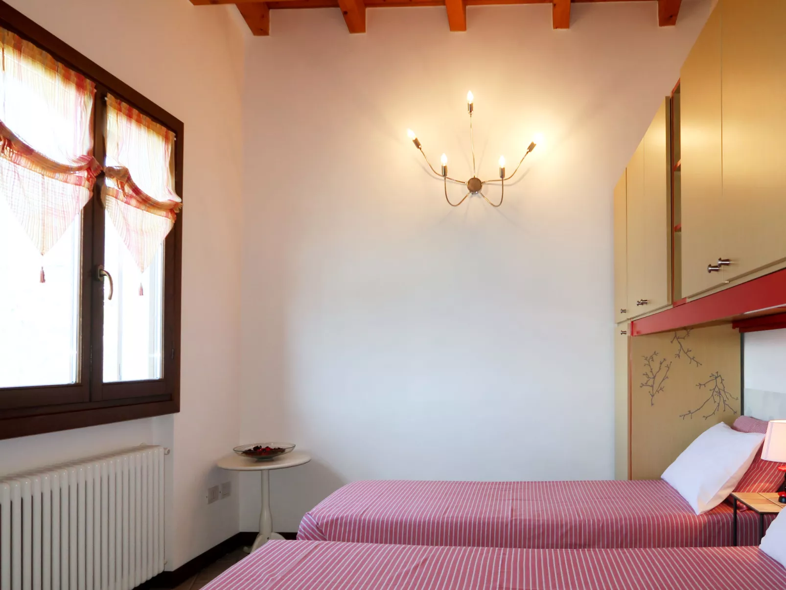 Bellavista (GRV240)-Inside
