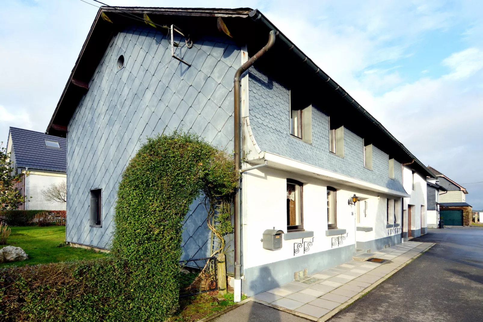 Haus Päsch nahe See mit beheiztem Whirlpool/Sauna-Extérieur été