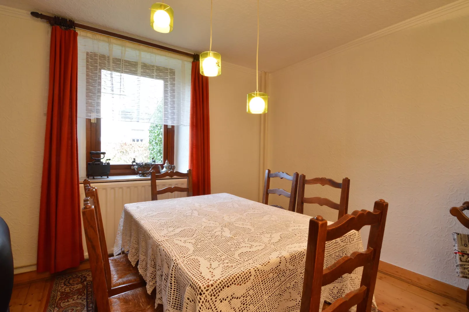 Haus Päsch nahe See mit beheiztem Whirlpool/Sauna-Salle à manger
