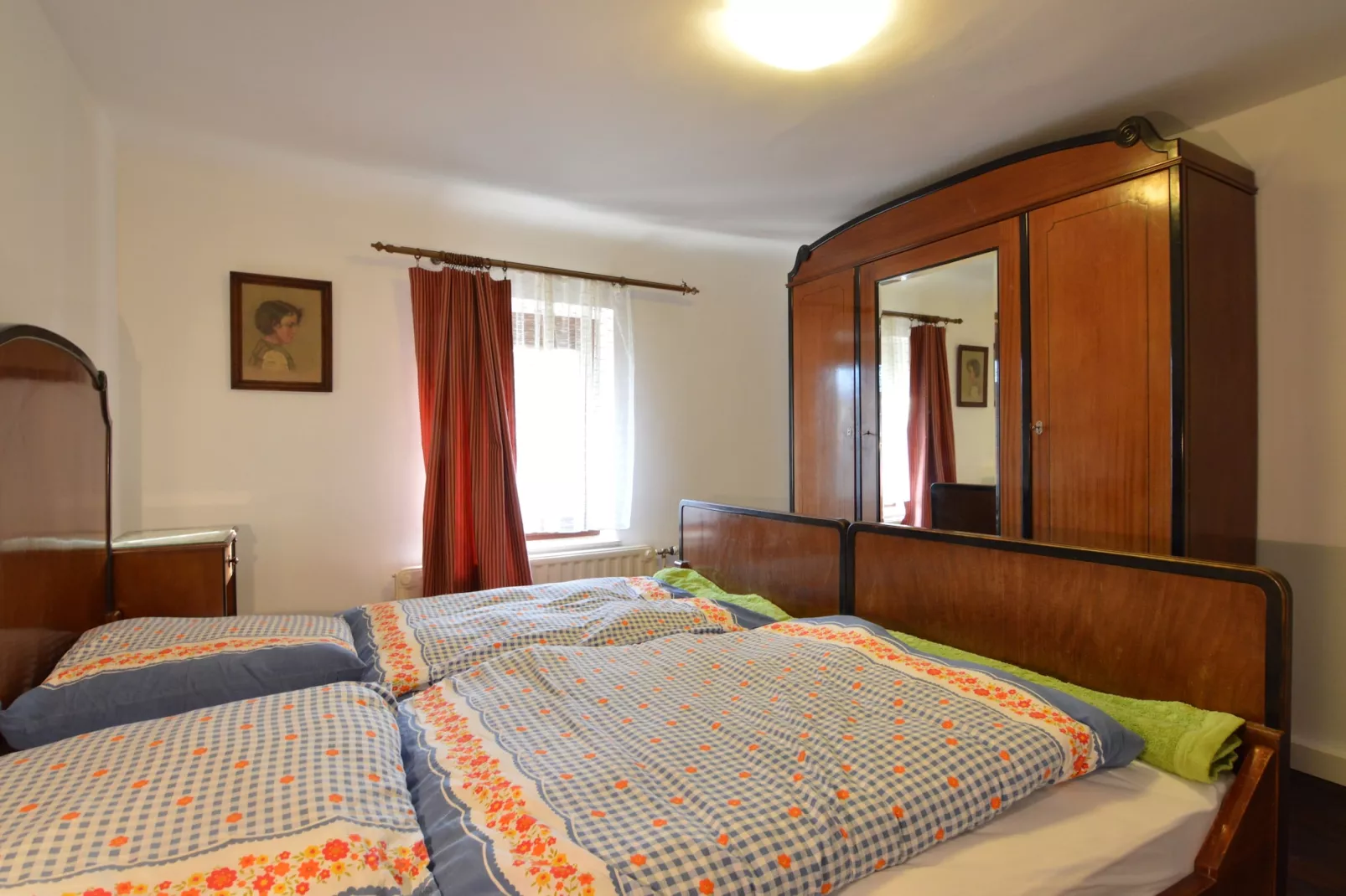 Haus Päsch nahe See mit beheiztem Whirlpool/Sauna-Chambre