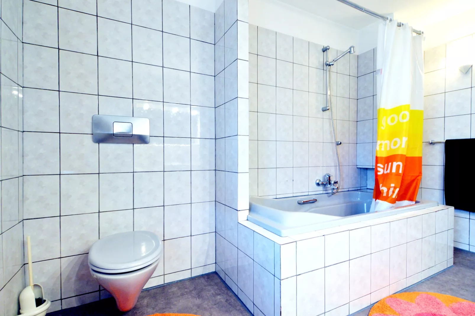 Haus Päsch nahe See mit beheiztem Whirlpool/Sauna-Salle de bain