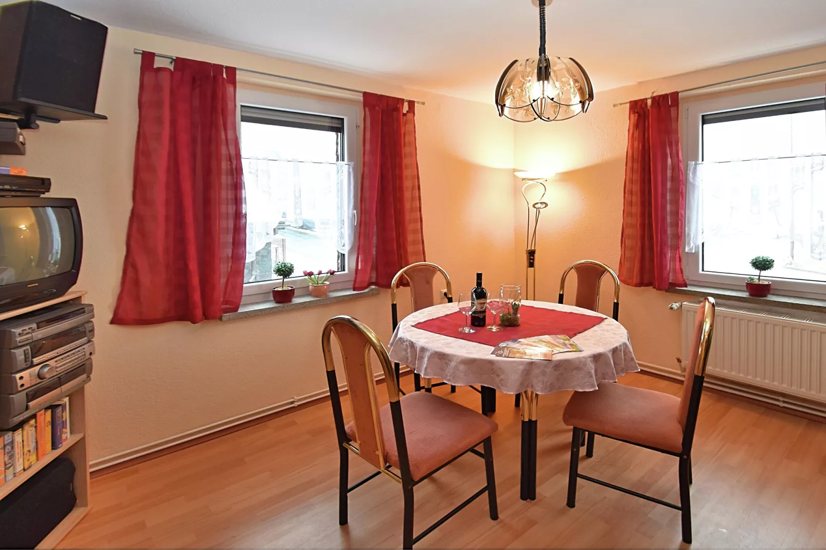 Tannenbergsthal-Dining room
