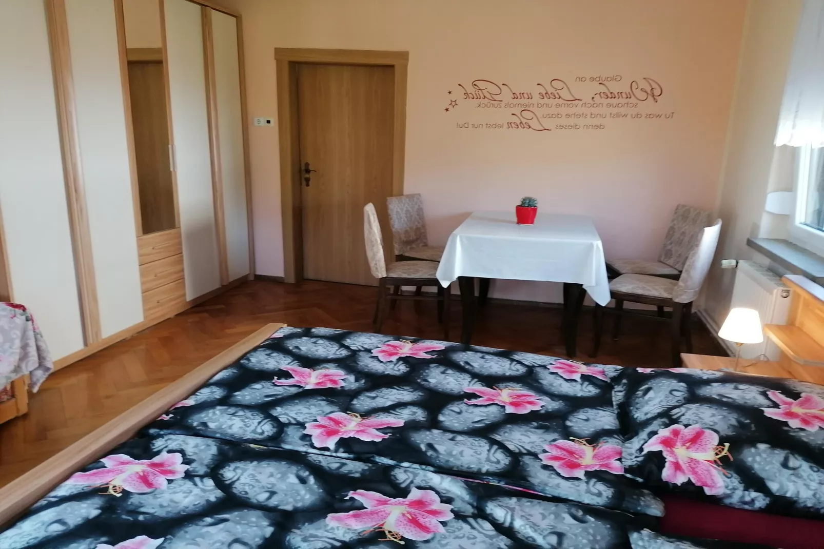 Tannenbergsthal-Bedroom