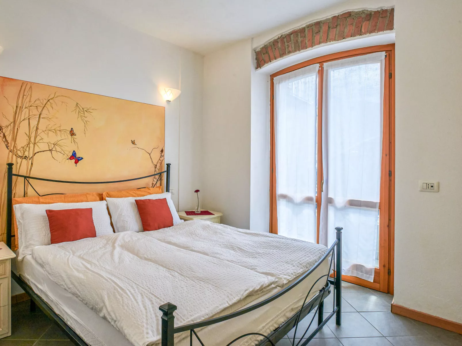 Pieve (GRV102)-Inside
