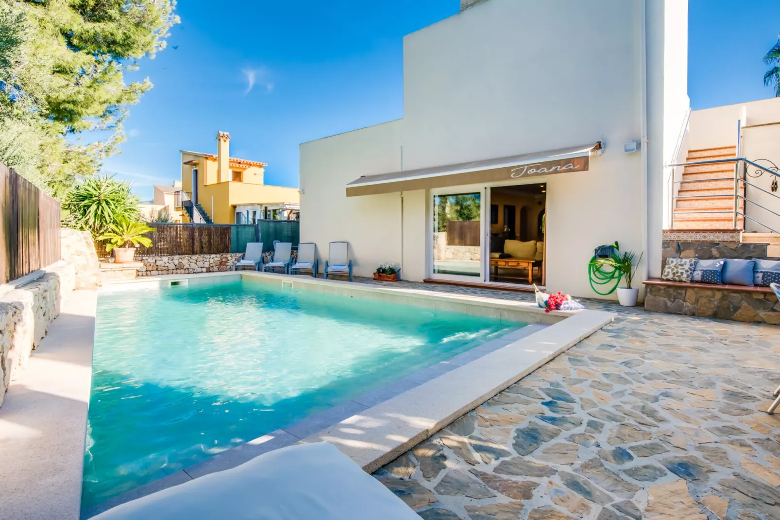 Can Jaume-Exterior summer