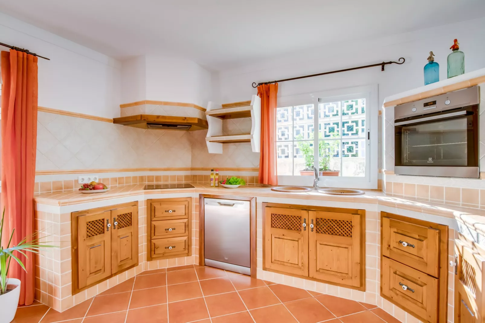 Can Jaume-Kitchen