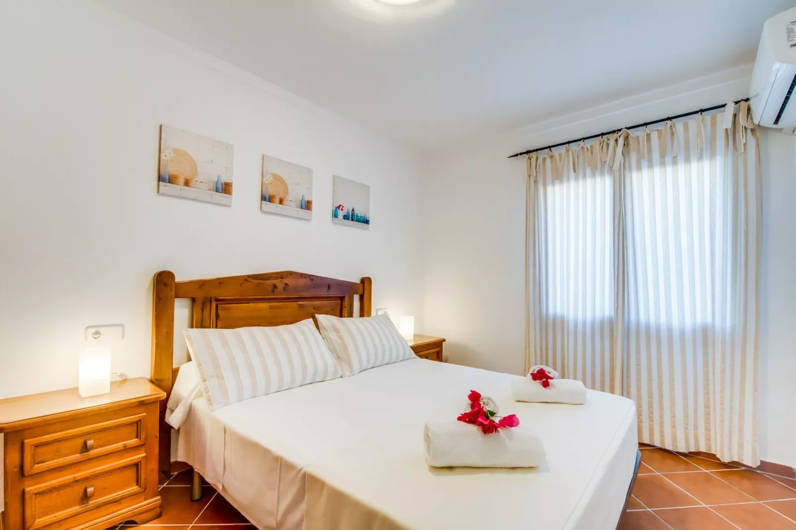Can Jaume-Bedroom