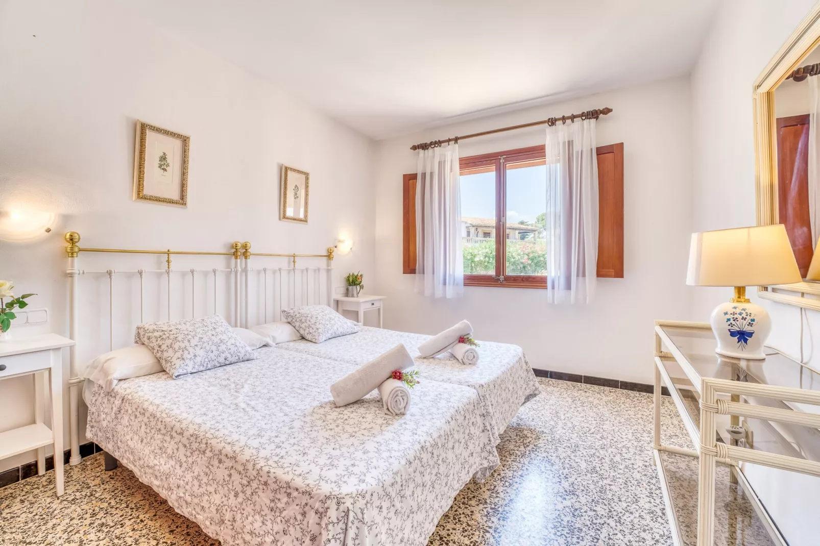 Tacaritx-Bedroom