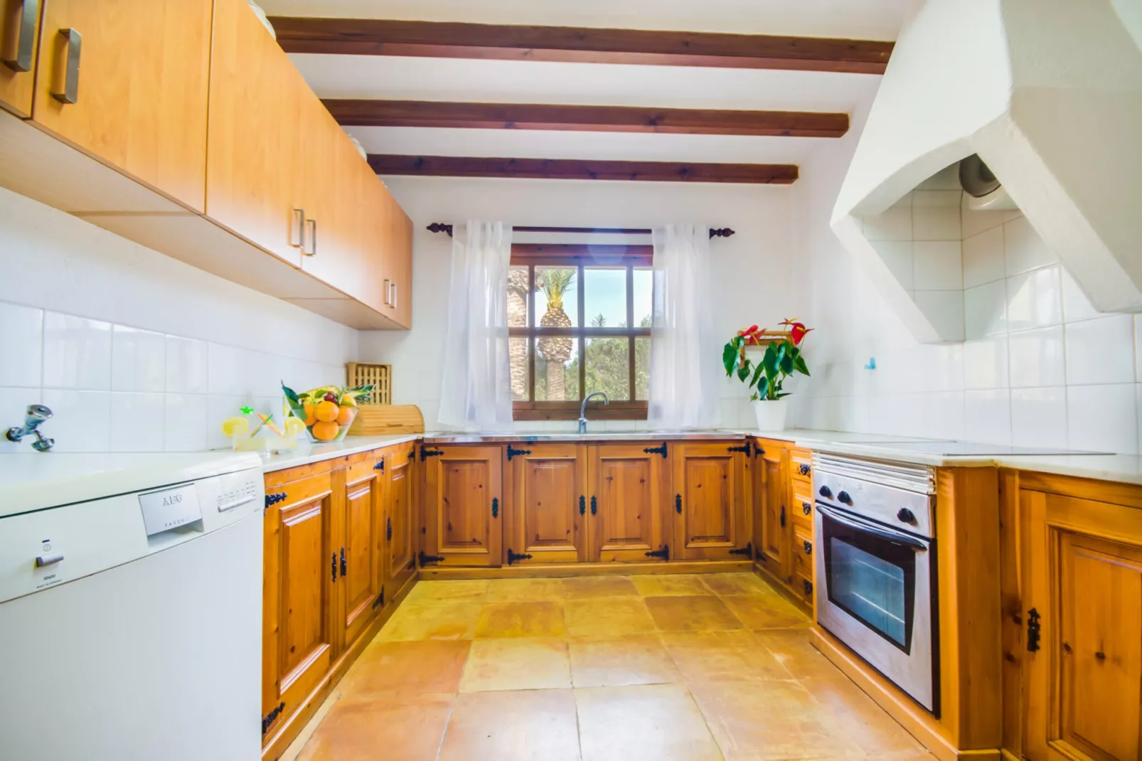 Can Comaro-Kitchen
