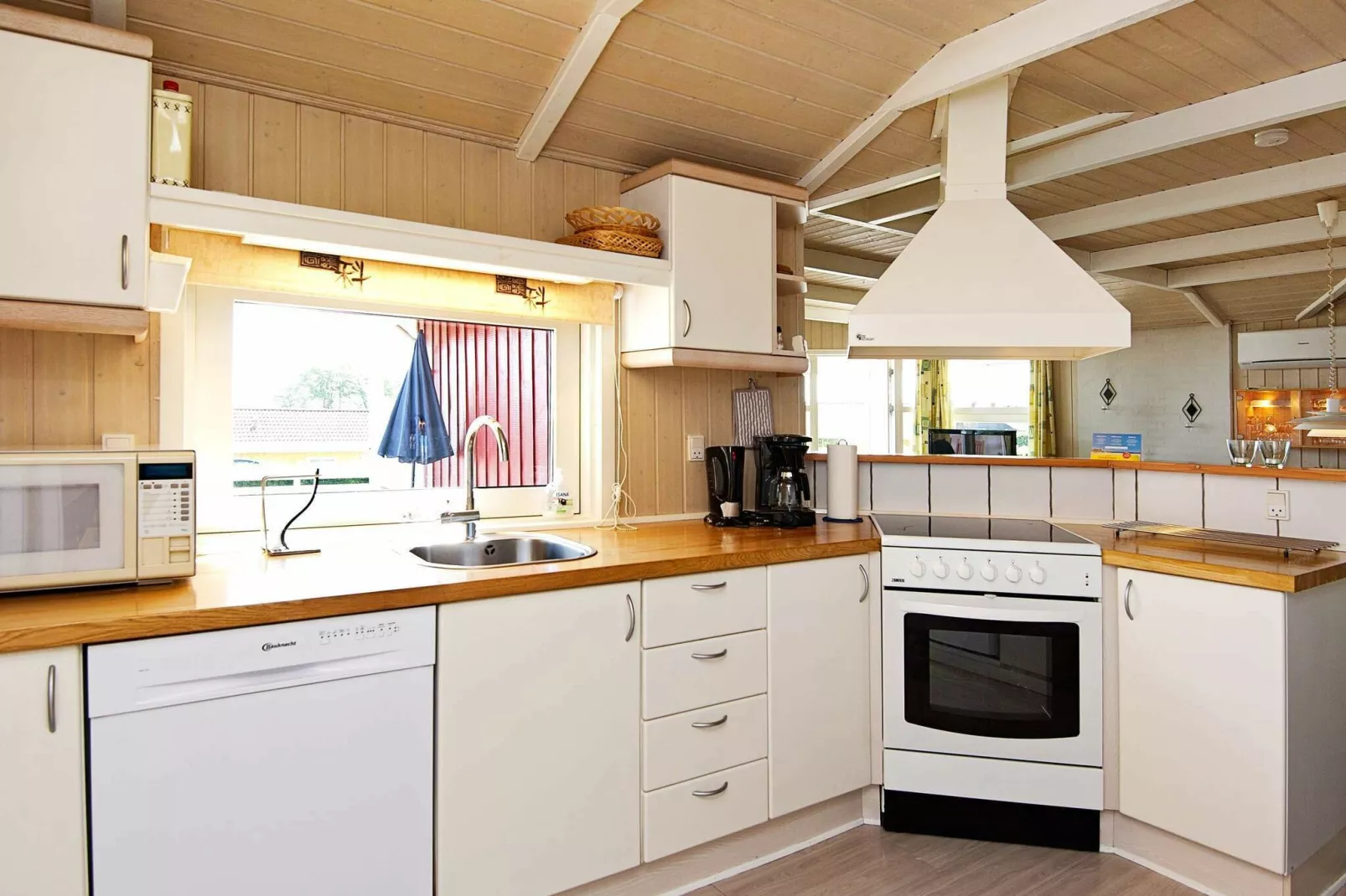 8 person holiday home in Sjølund-By Traum-Indoor
