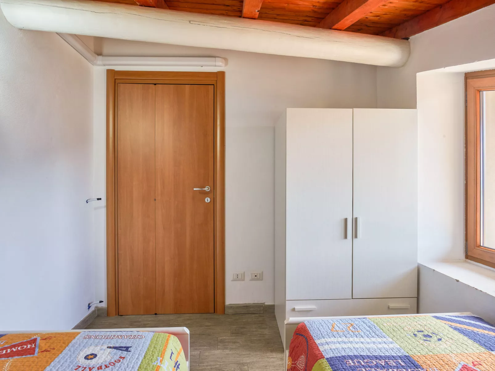 Rustico Maria (DMA391)-Dedans