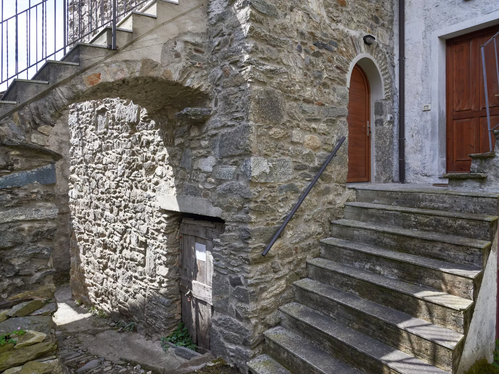 Rustico Maria (DMA392)-Outside