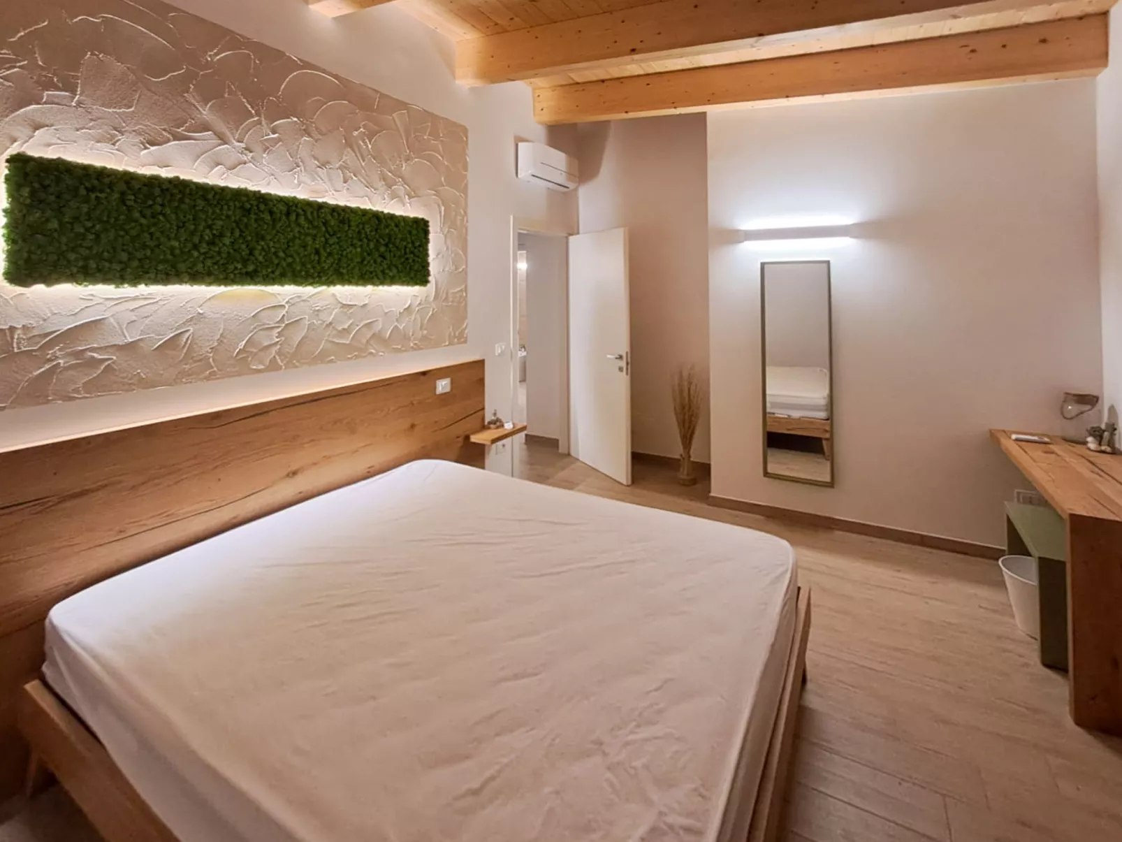 Roseto Apartments Trilo 3-Inside