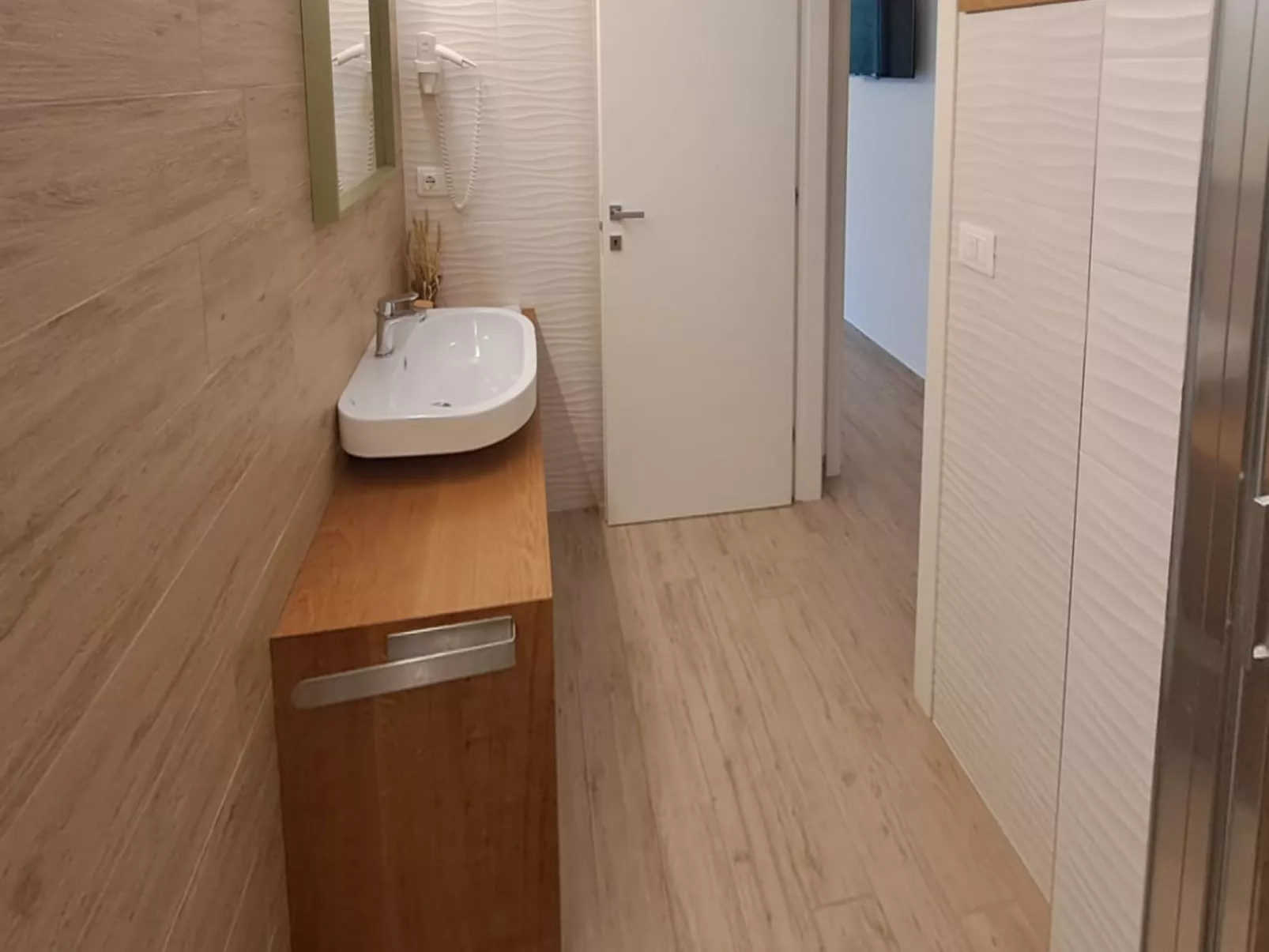 Roseto Apartments Trilo 3-Inside