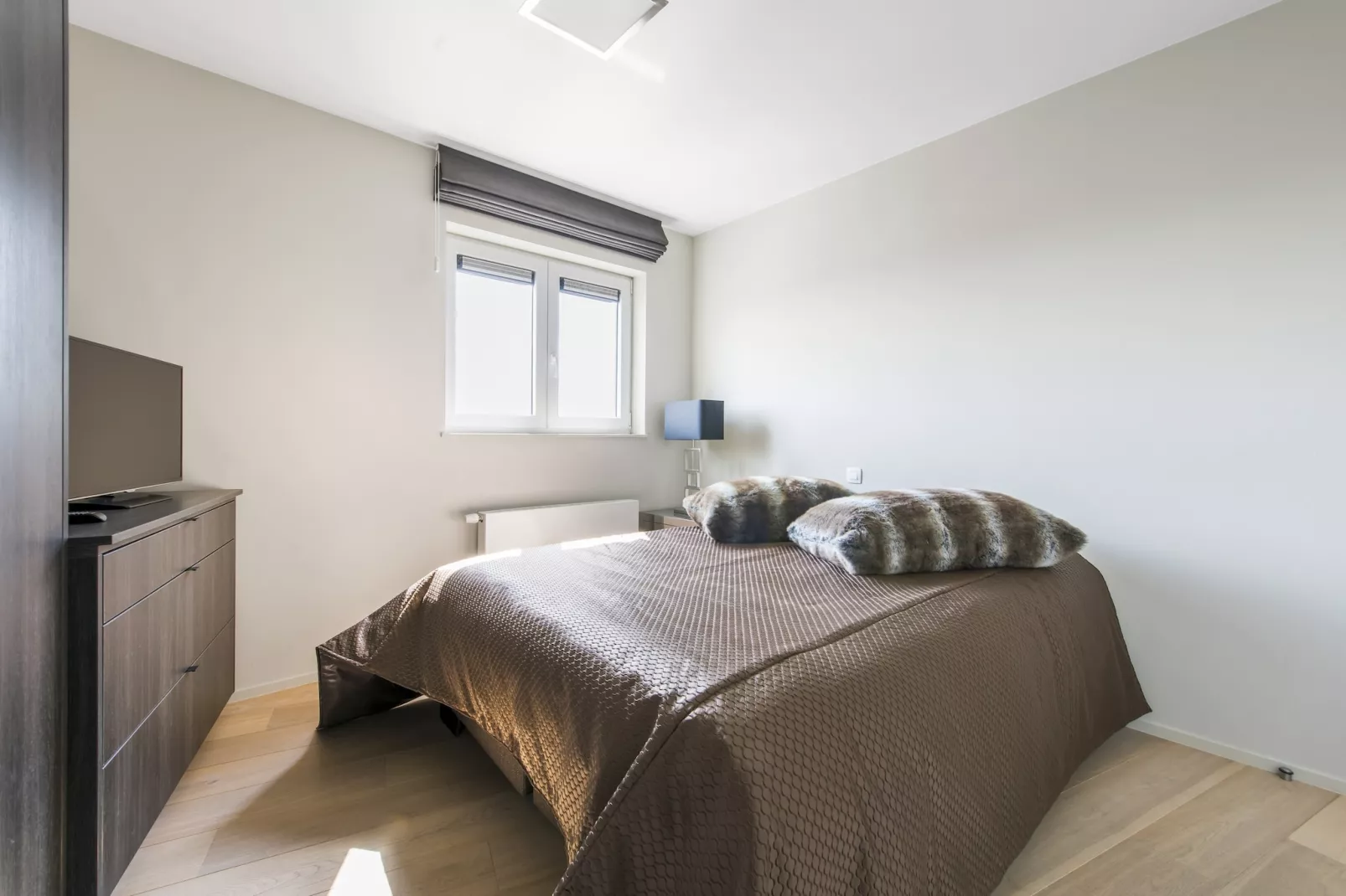 Eden B7-Bedroom