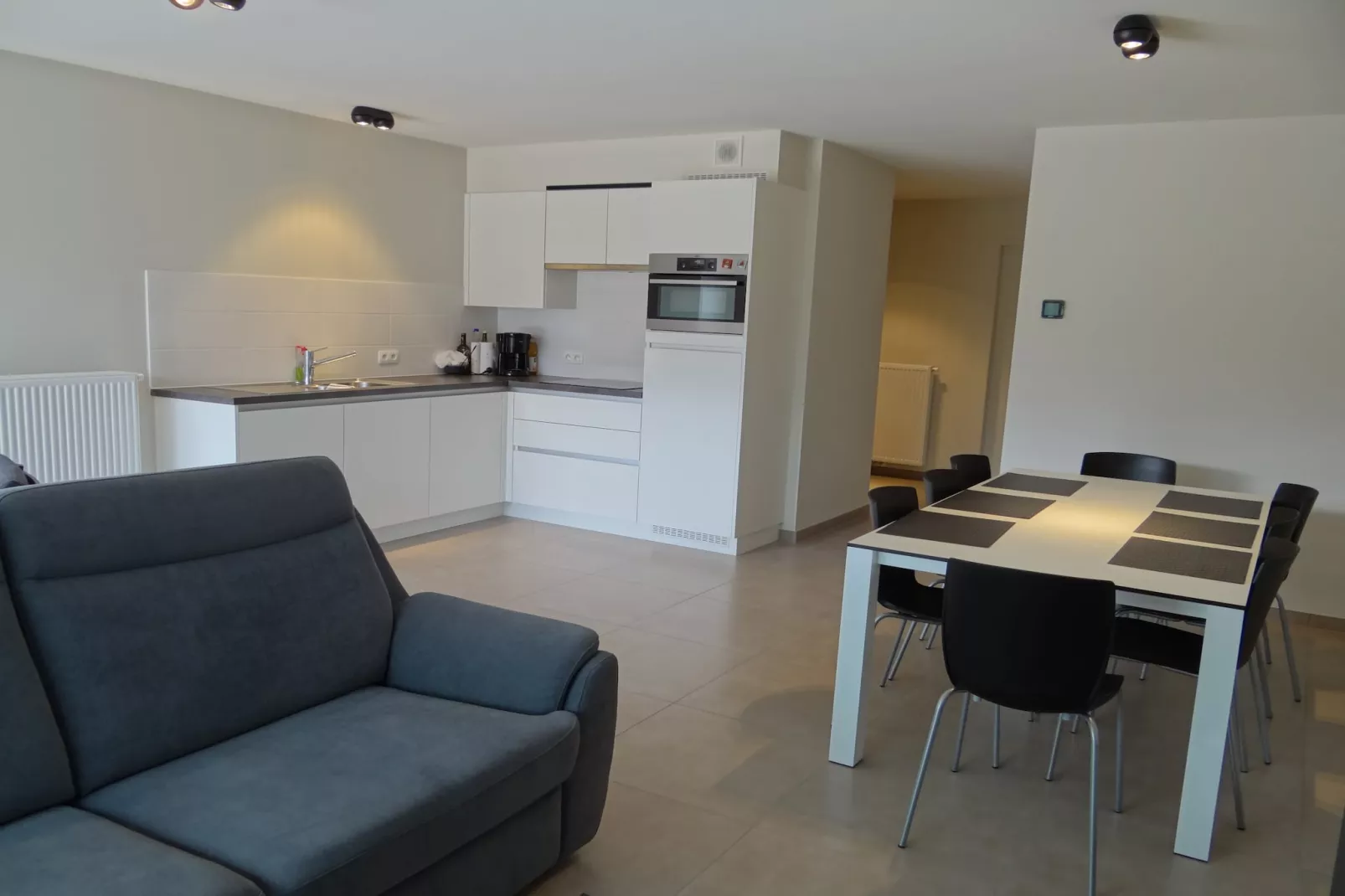 KARTHUIZER E4 0101PK-Dining room