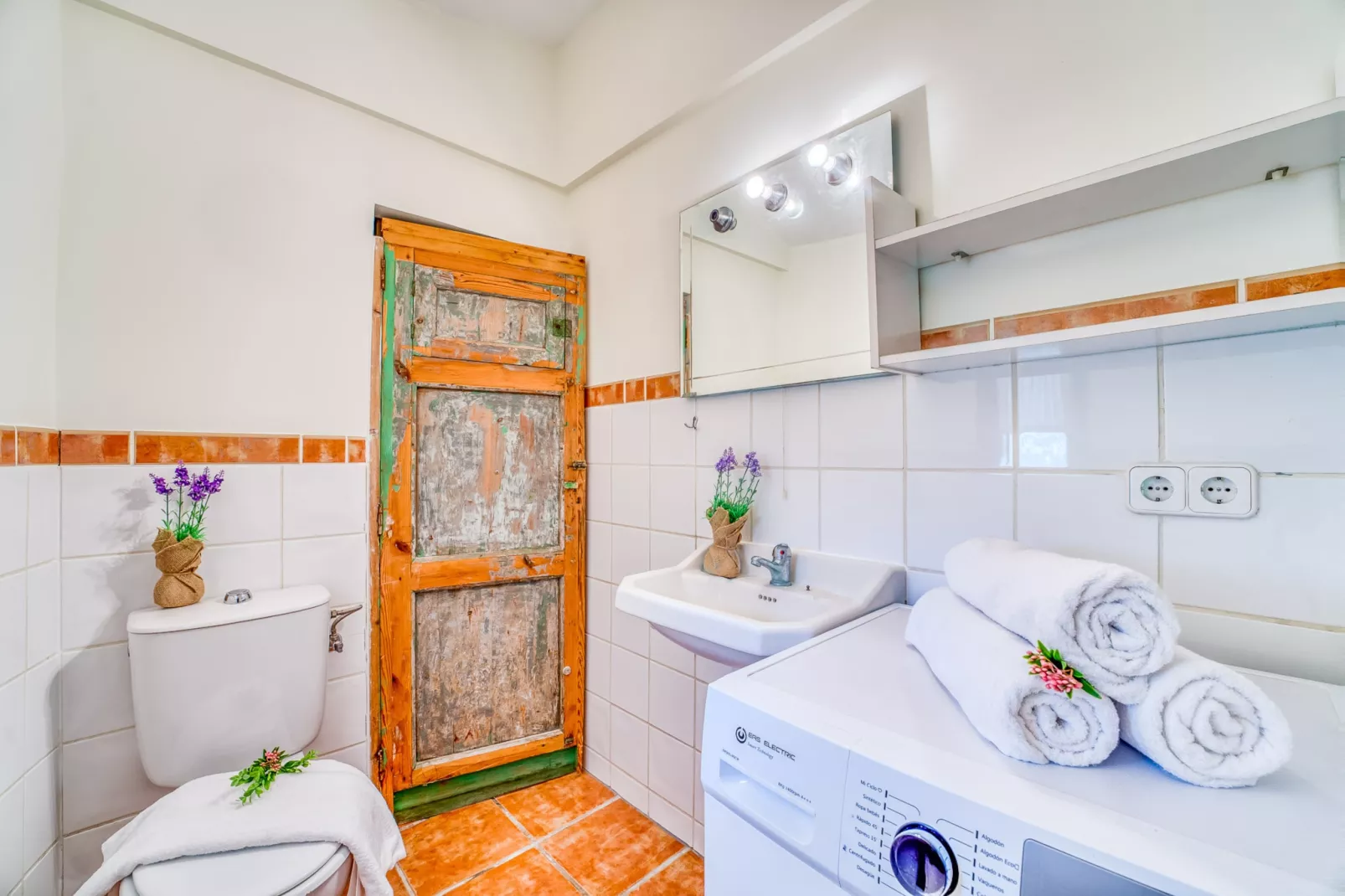 Son Paulo-Bathroom