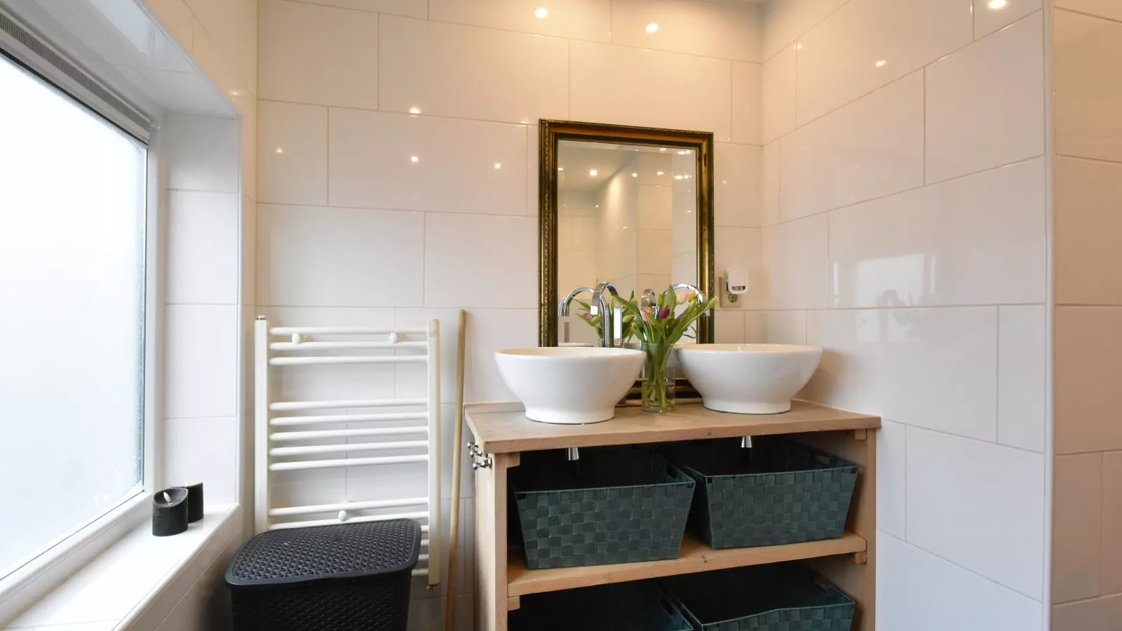 Aldabra-Bathroom
