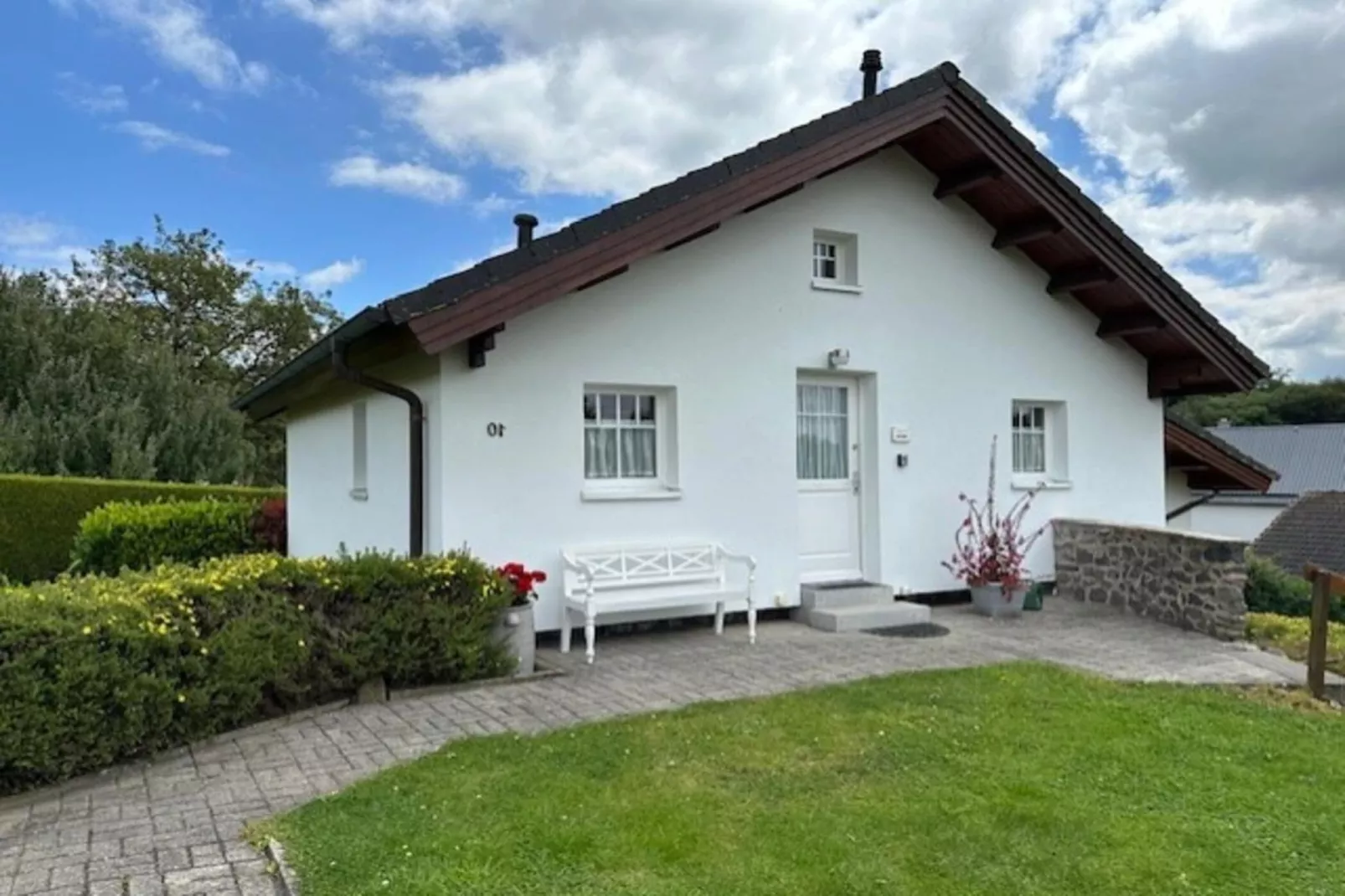 Habicht 1-2 Pers-Exterior summer