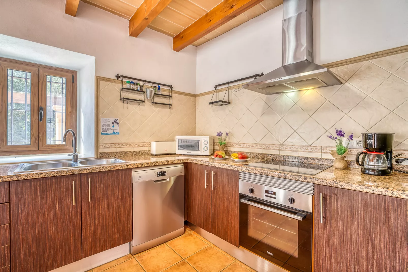 Can Xim-Kitchen