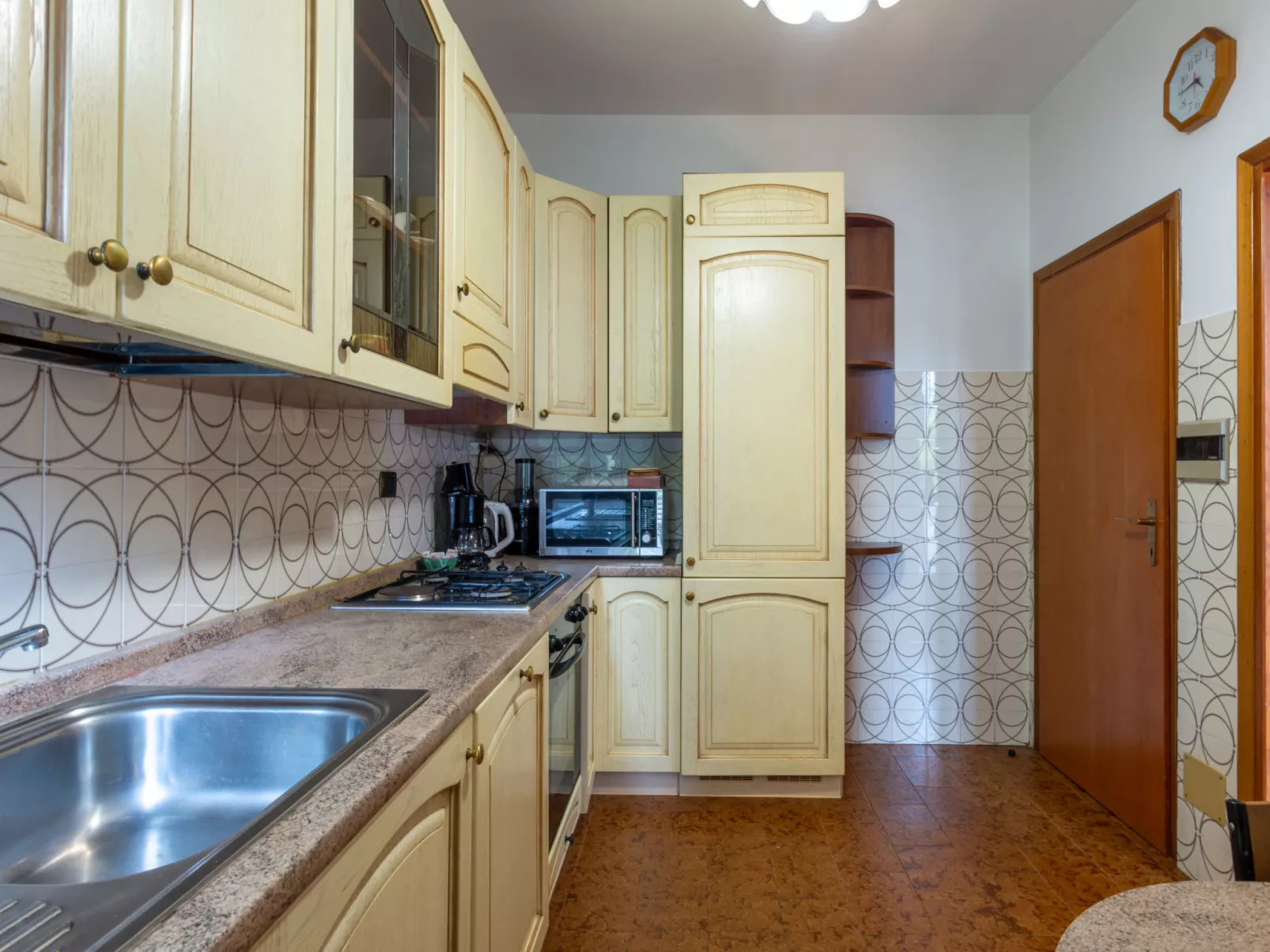Salice Verde (GLA134)-Inside