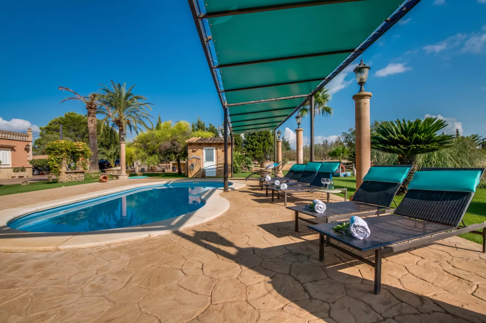 Can Caragol Inca-Pool
