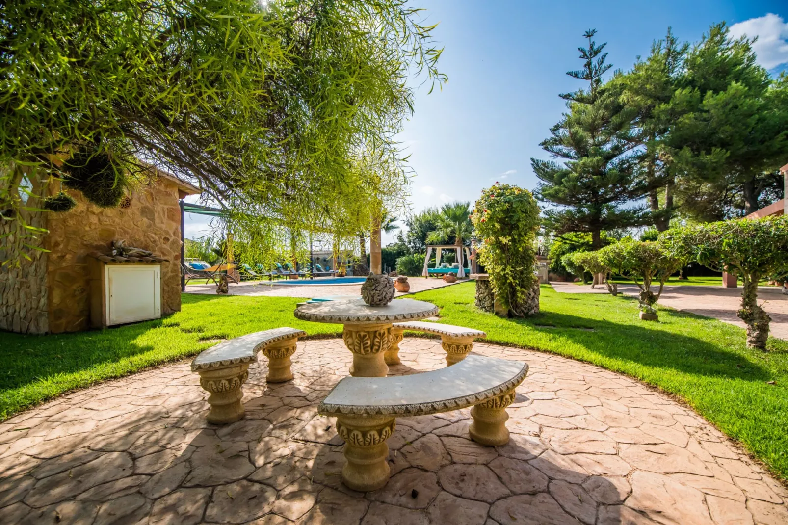 Can Caragol Inca-Terrace