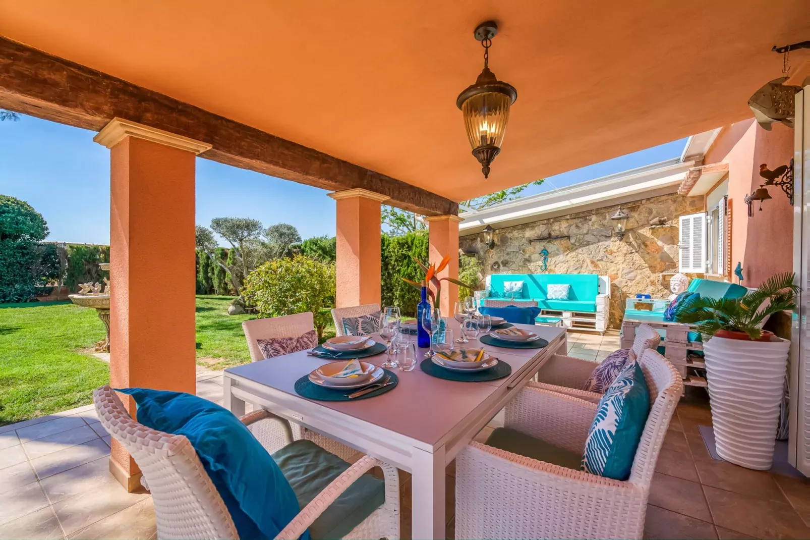 Can Caragol Inca-Terrace