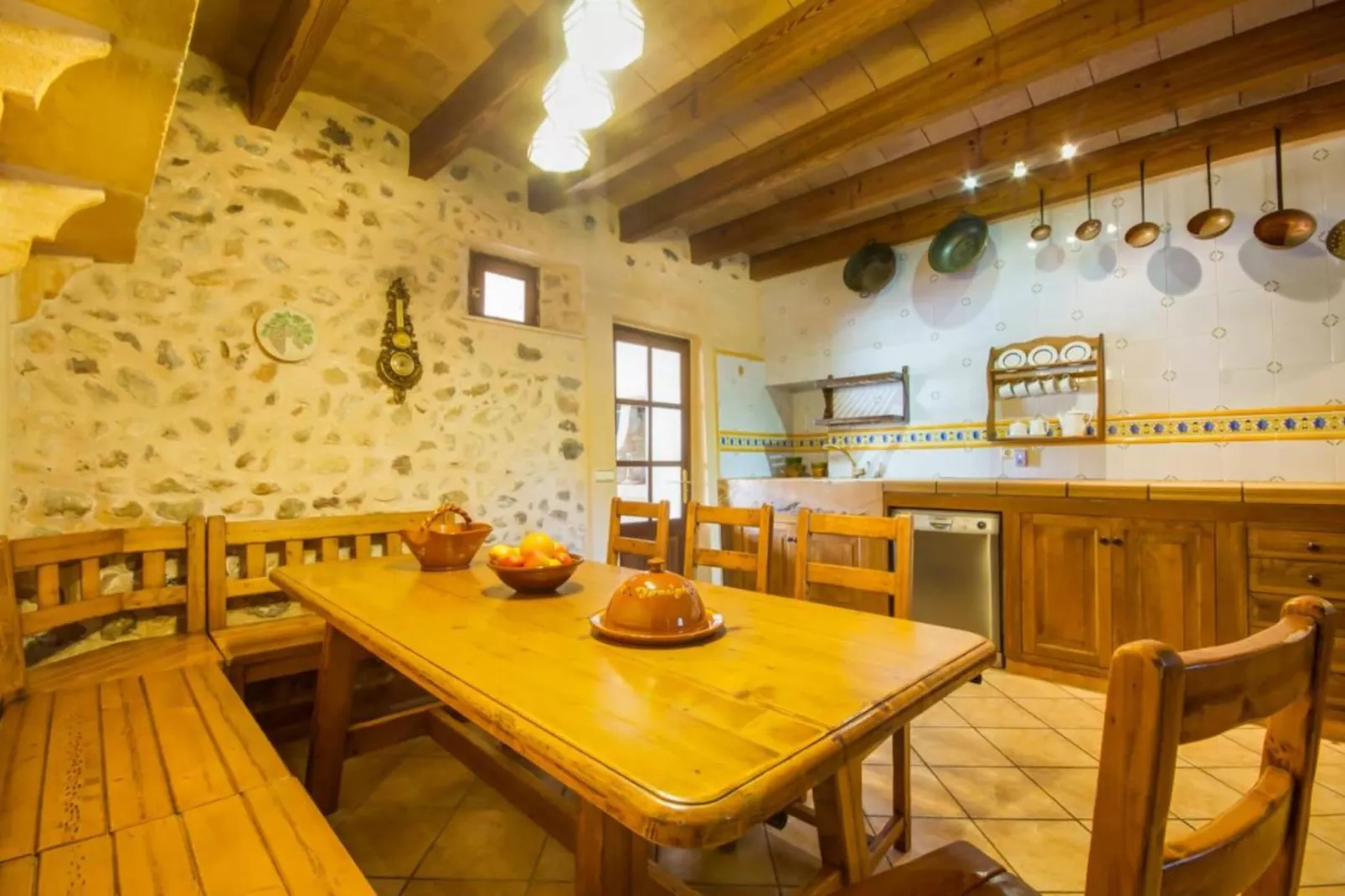 Can Nyany Buger-Kitchen