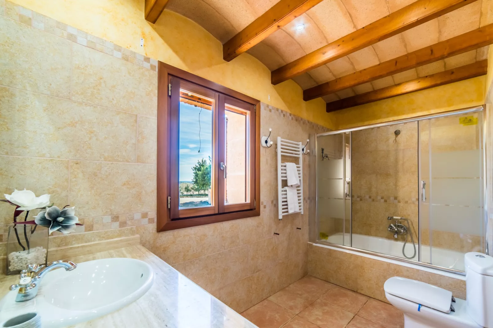 Puig den Guardiola-Bathroom
