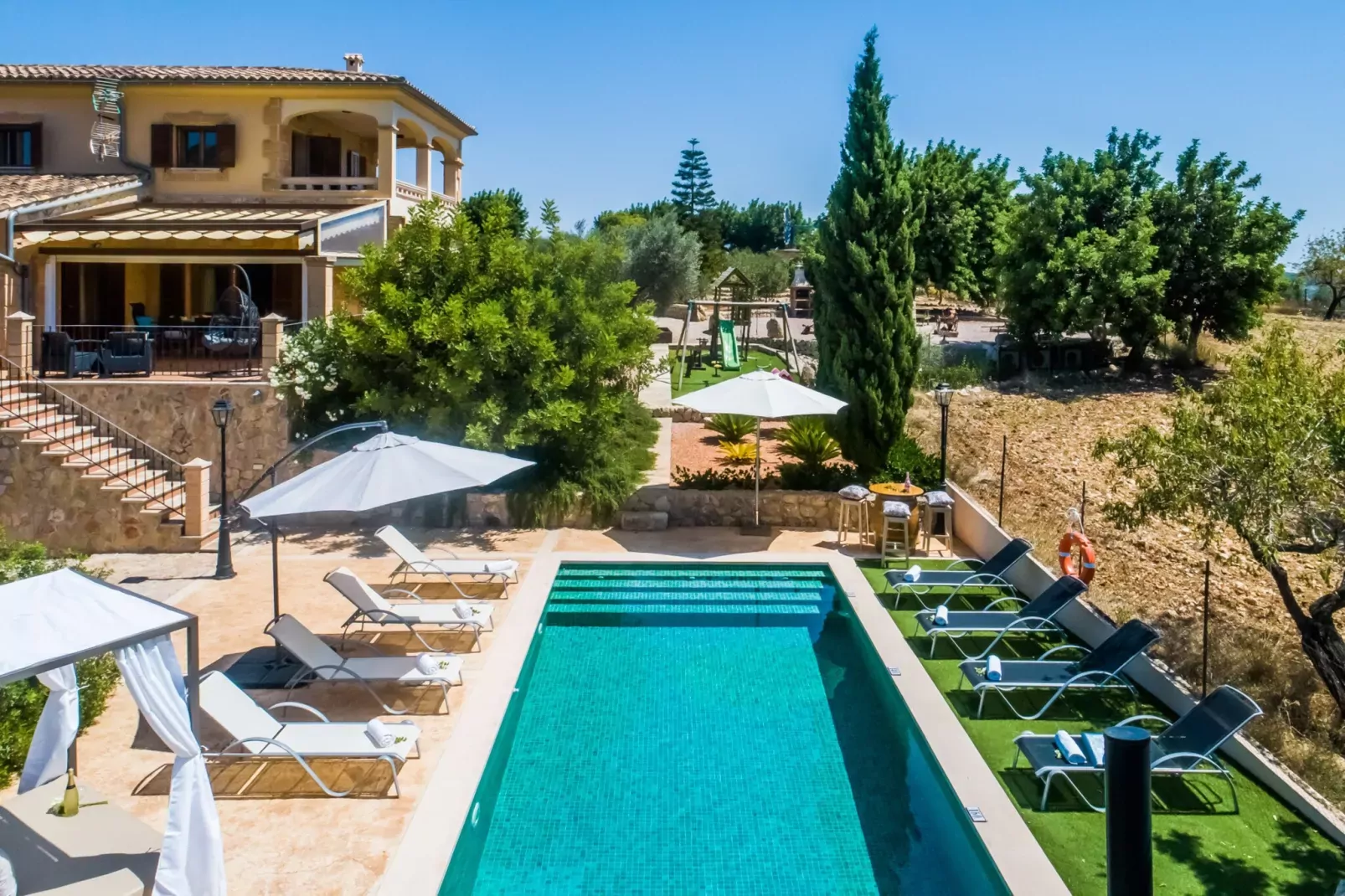 Puig den Guardiola-Outdoor