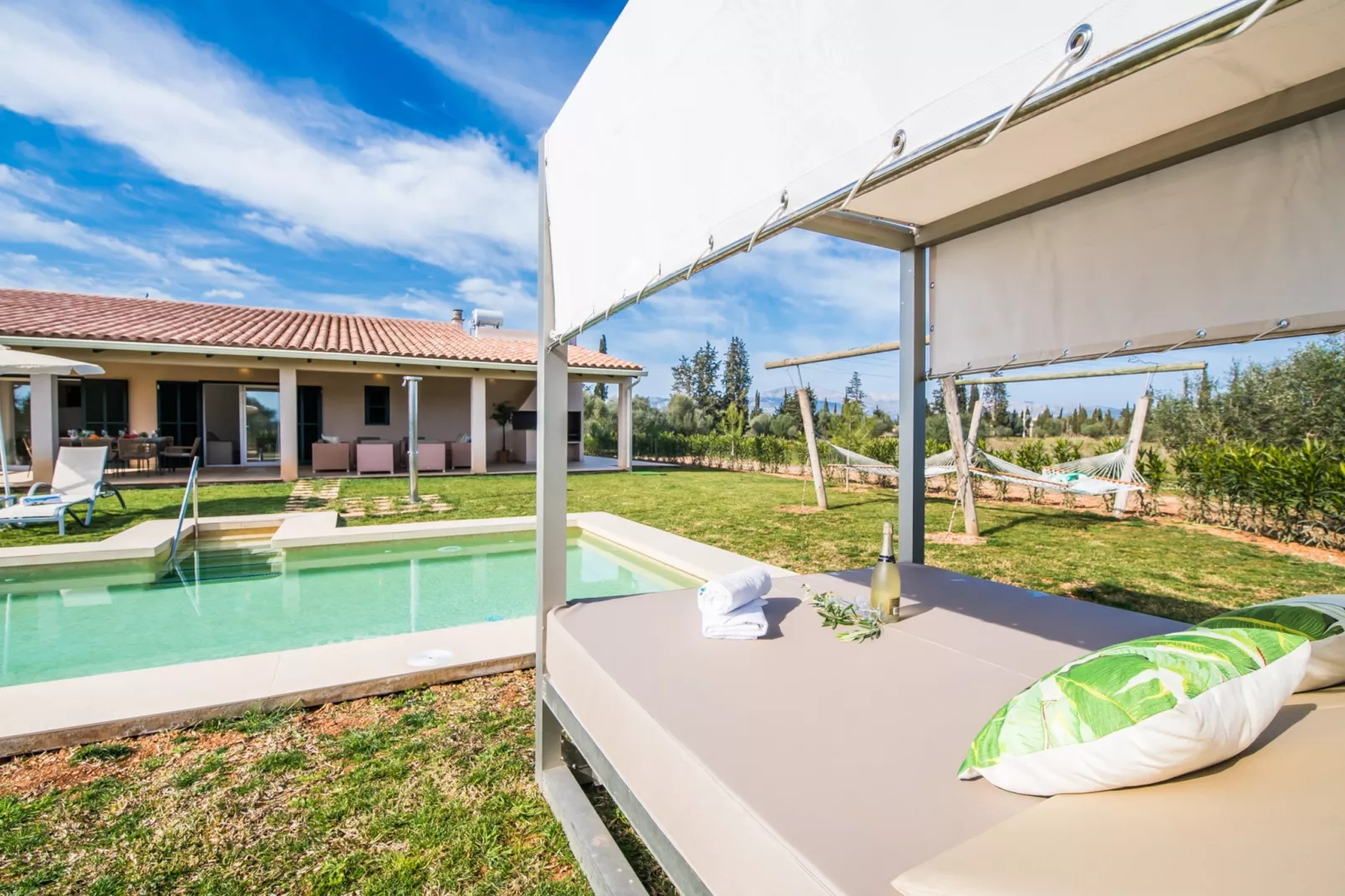 Son Vivot-Exterior summer